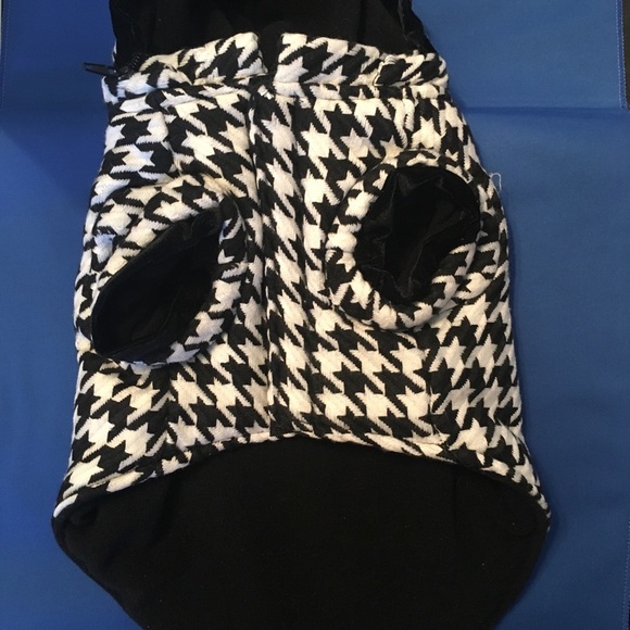 Herringbone Pet Coat with Rhinestone B/W NWOT - Picture 6 of 8